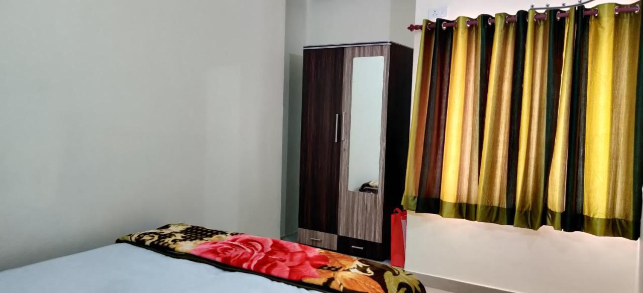 Pretty Garden View Apartment 3Bhk Furnished Flat Near Kashi Vishwanath Temple Варанаси Экстерьер фото